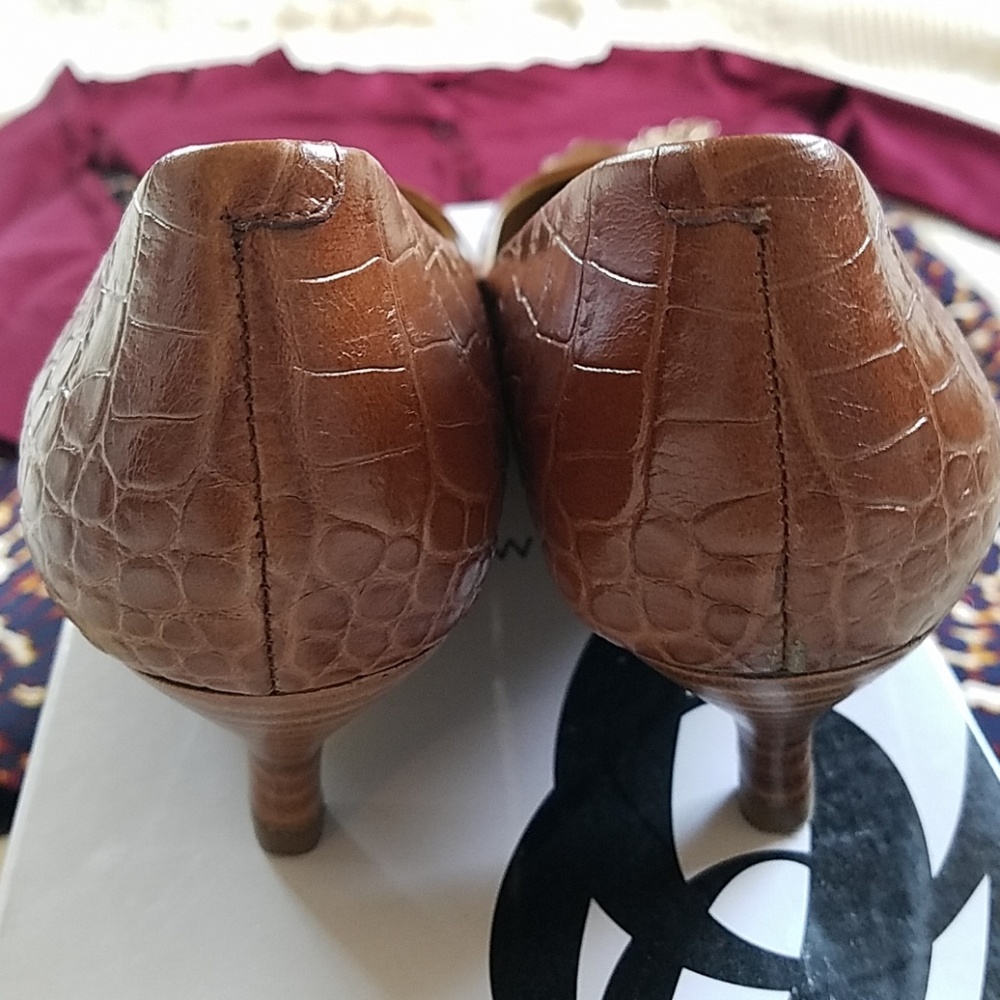 Nine West Kitten Heels - Picture 6 of 8